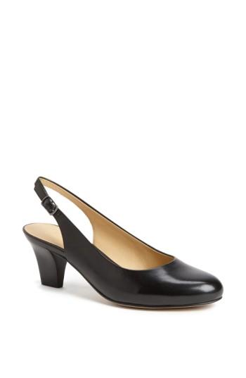 Women's Trotters 'pella' Slingback Pump