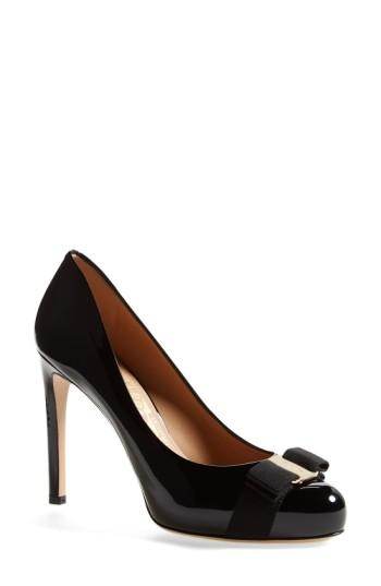 Women's Salvatore Ferragamo Rounded Toe Bow Pump