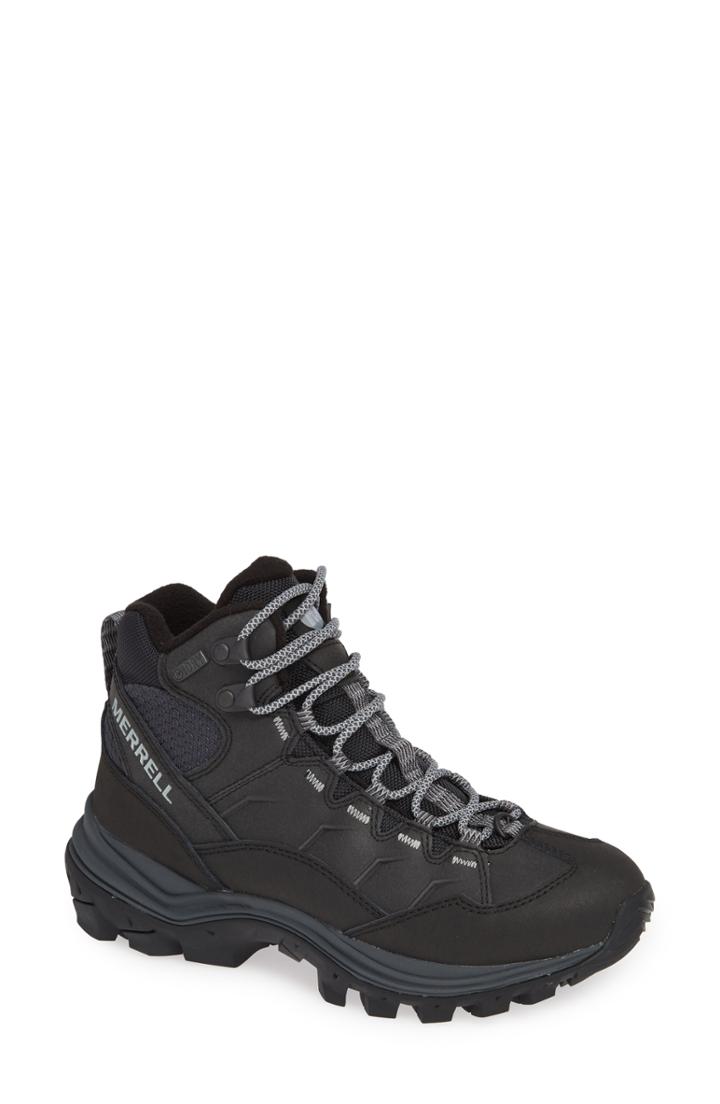 Women's Merrell Thermo Chill Waterproof Snow Boot .5 M - Black