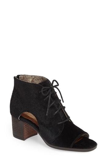 Women's Band Of Gypsies Amelia Bootie M - Black