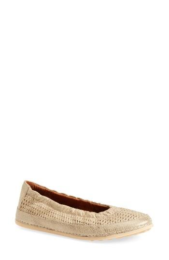 Women's L'amour Des Pieds Dieppe Textured Flat .5 M - Metallic