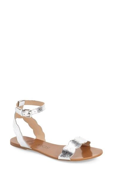 Women's Sole Society 'odette' Scalloped Ankle Strap Flat Sandal .5 M - Metallic