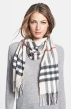 Women's Burberry Heritage Giant Check Fringed Cashmere Muffler
