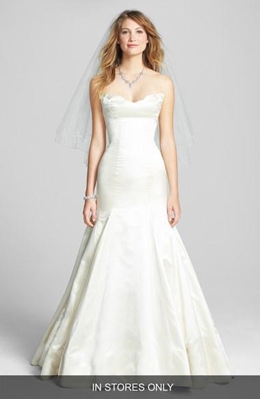 Women's Reem Acra 'iris' Sculpted Neckline Strapless Satin Mermaid Gown