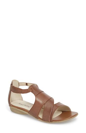 Women's Josef Seibel Fabia 03 Sandal -10.5us / 41eu - Brown