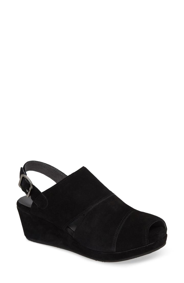 Women's Chocolat Blu Ysabel Platform Sandal .5 M - Black