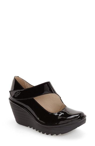 Women's Fly London 'yasi' Wedge Pump Us / 35eu - Black