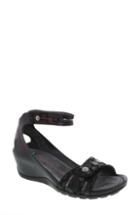 Women's Wolky Za Wedge Sandal .5-9us / 40eu - Black