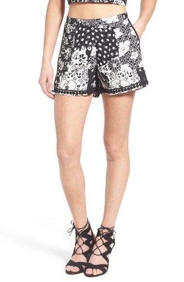 Women's Band Of Gypsies Floral Print Shorts