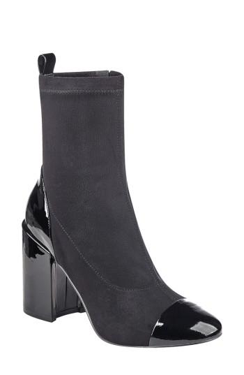 Women's Marc Fisher D Tache Bootie, Size 6.5 M - Black