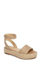 Women's Vince Camuto Kathalia Platform Sandal M - Metallic