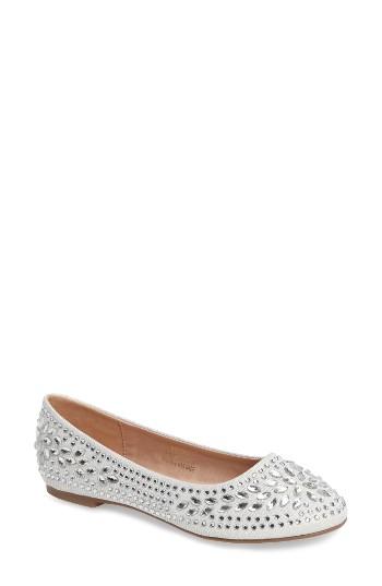 Women's Lauren Lorraine Becky Embellished Ballet Flat M - White