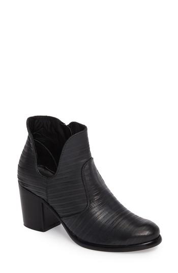 Women's Naughty Monkey Blurred Lines Bootie .5 M - Black