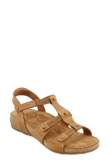 Women's Taos Eleanor Sandal -9.5us / 40eu - Beige