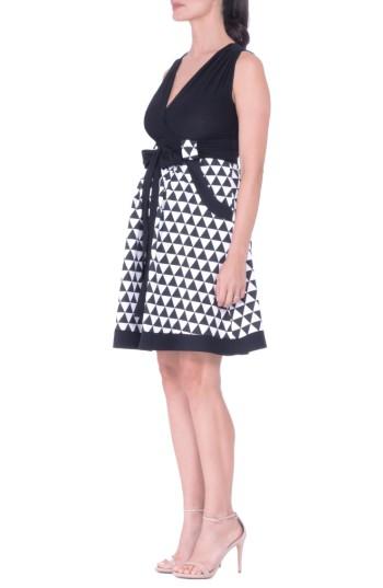 Women's Olian Diamond A-line Maternity Dress With Surplice Bodice - White