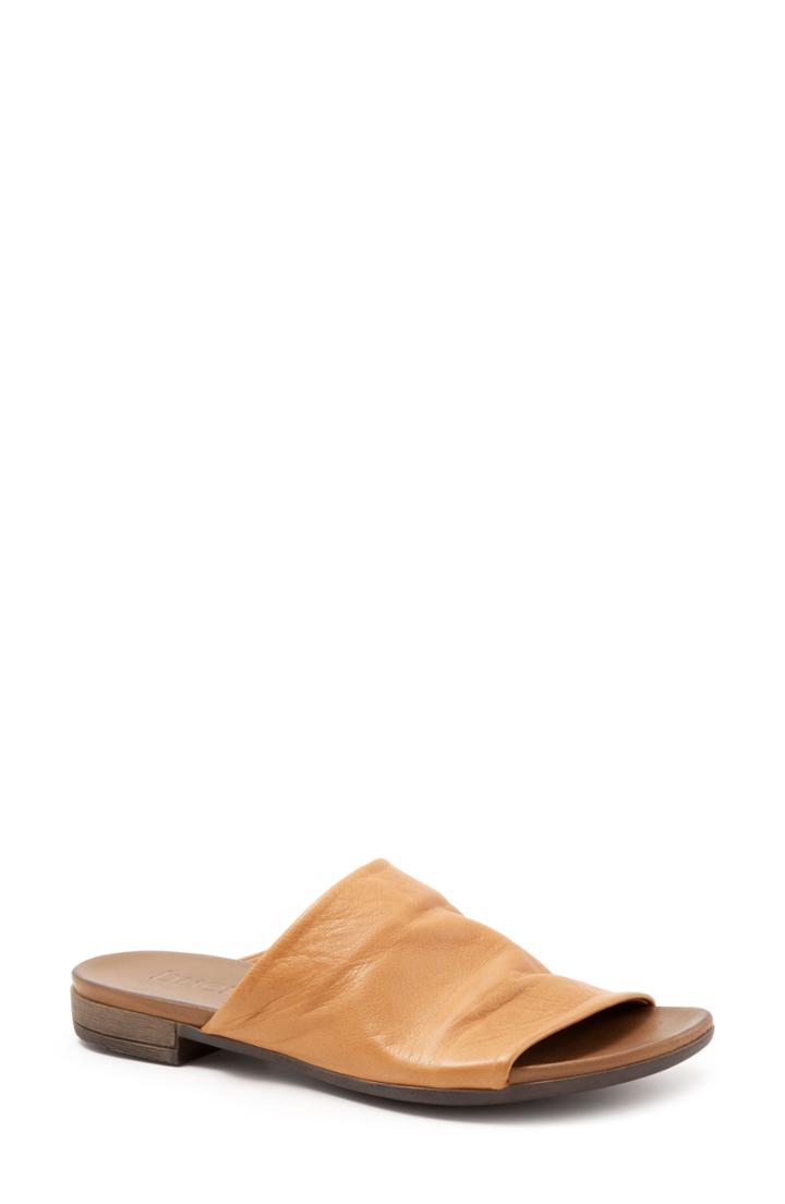 Women's Bueno Turner Slide Sandal .5-6us / 36eu - Beige