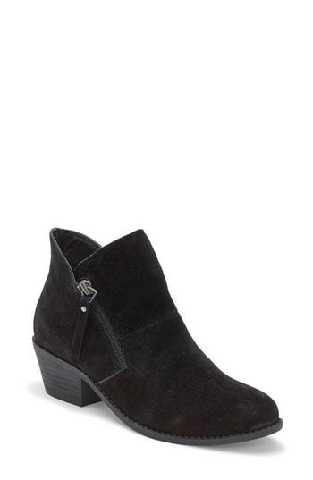 Women's Me Too Zippora Bootie .5 M - Black