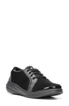 Women's Bzees Capri Sneaker .5 W - Black