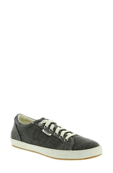 Women's Taos 'star' Sneaker .5 M - Grey