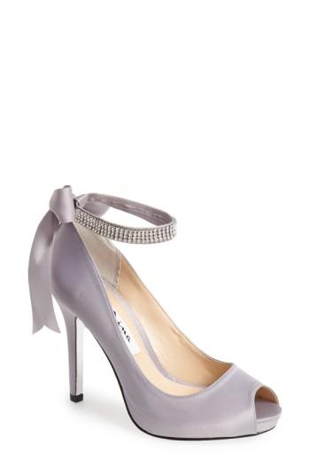 Women's Nina 'karen' Platform Pump .5 M - Metallic