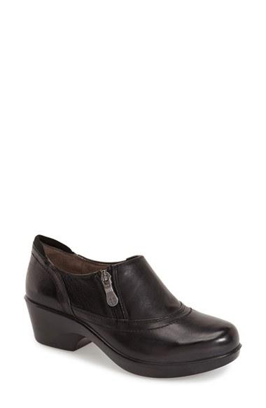 Women's Naturalizer 'florence' Professional Clog