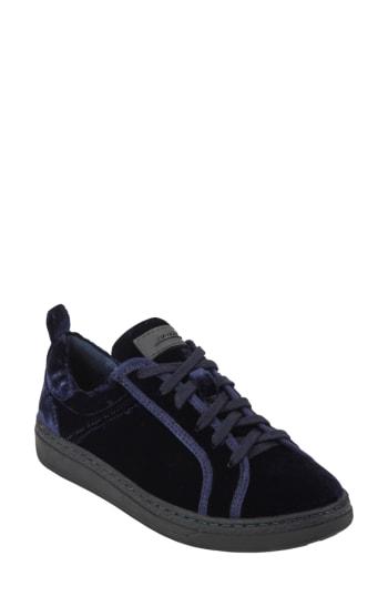 Women's Earth Zinnia Low Top Sneaker M - Blue