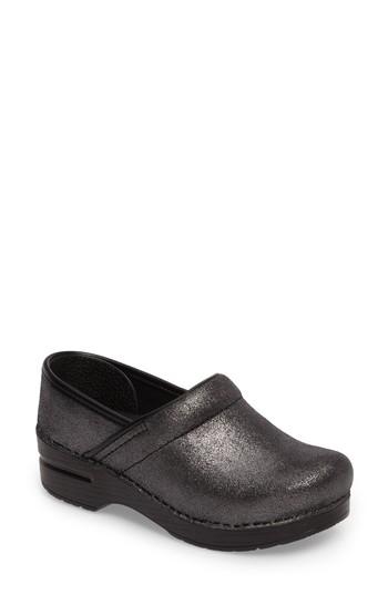 Women's Dansko Distressed Professional Clog .5-7us / 37eu M - Black