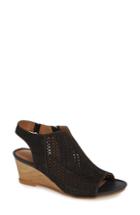 Women's Comfortiva Skylyn Wedge Sandal .5 M - Black