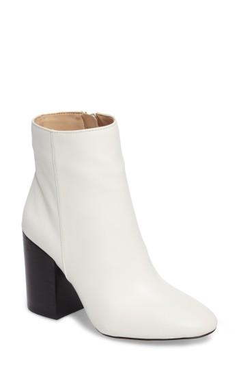 Women's Vince Camuto Destilly 2 Bootie M - White