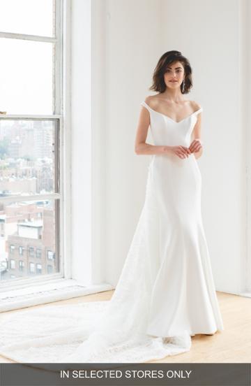 Women's Ines By Ines Di Santo Maaike Off The Shoulder Trumpet Wedding Dress, Size In Store Only - Ivory