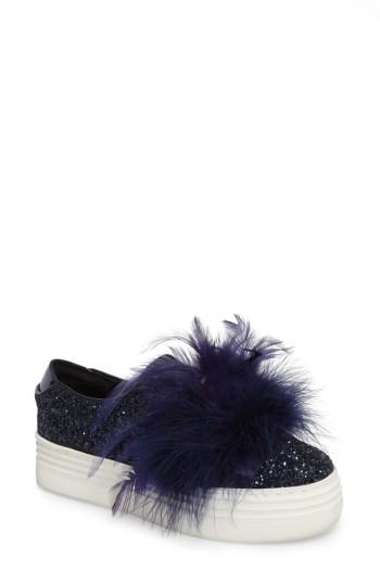 Women's Here / Now Mia Feather Slip-on Sneaker M - Blue