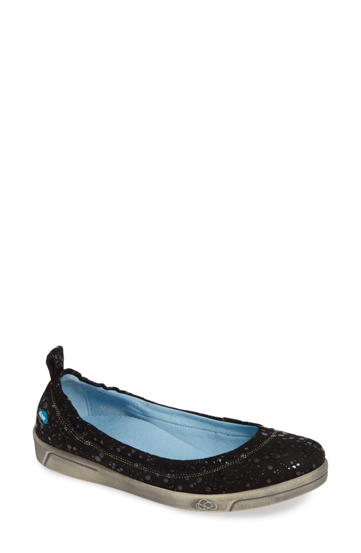 Women's Cloud Ably Flat .5-7us / 37eu - Black