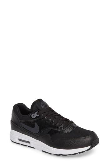 Women's Nike Air Max 1 Ultra 2.0 Running Shoe M - Black