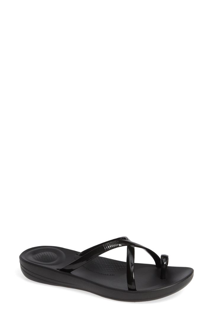 Women's Fitflop Iqushion(tm) Wave Ergonomic Flip Flop M - Black