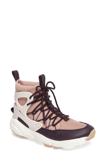 Women's Nike Air Footscape Mid Sneaker Boot .5 M - Pink