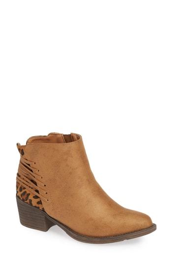 Women's Very Volatile Griselle Strapped Bootie M - Brown