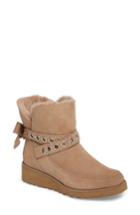 Women's Ugg Alisia Grommet Bow Boot .5 M - Beige