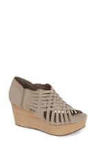 Women's Chocolat Blu Woody Wedge Sandal .5 M - Grey