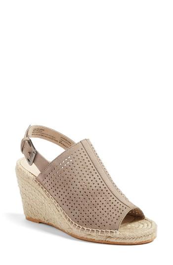 Women's Caslon Sutton Slingback Sandal .5 M - Grey