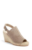 Women's Caslon Sutton Slingback Sandal .5 M - Grey