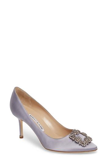 Women's Manolo Blahnik 'hangisi' Pointy Toe Pump Us / 39eu - Grey