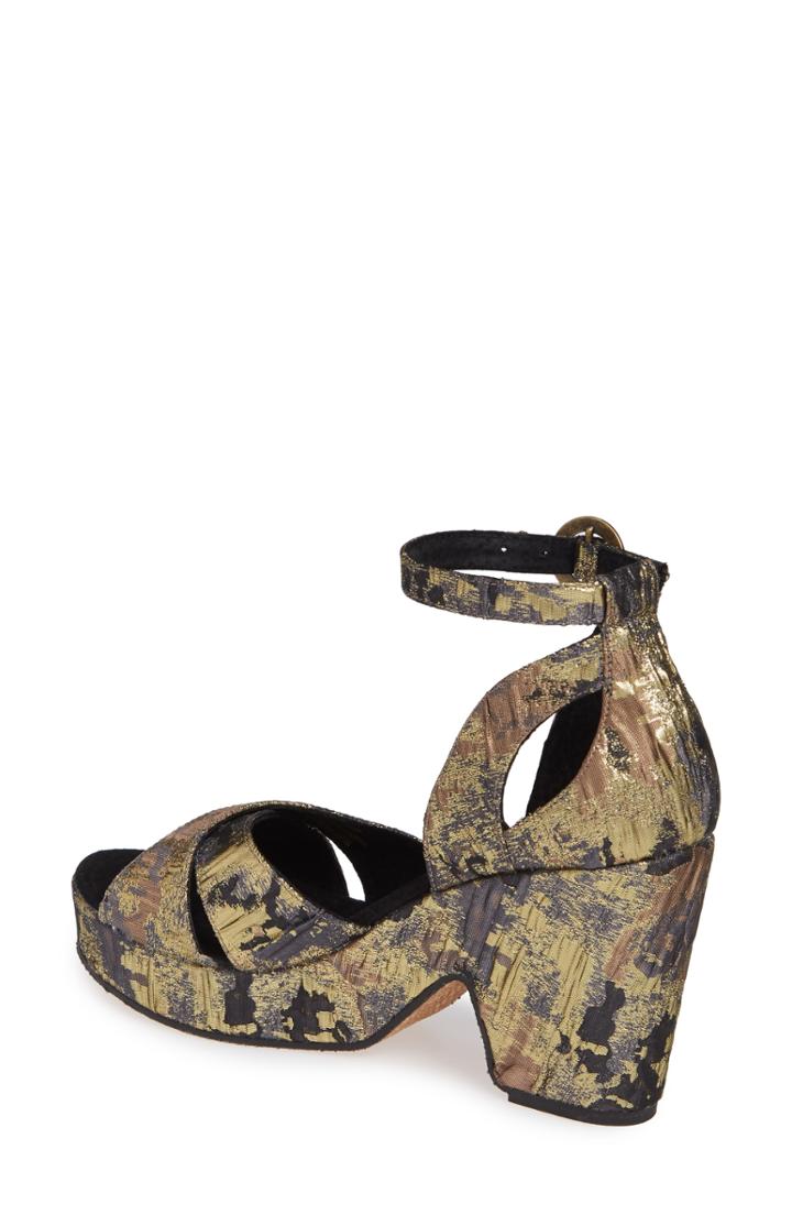 Women's Free People Addison Platform Sandal Us / 37eu - Metallic