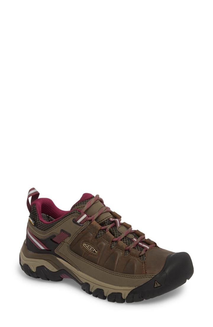 Women's Keen Targhee Iii Waterproof Hiking Shoe .5 M - Brown