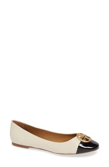 Women's Tory Burch Chelsea Cap Toe Ballet Flat W - Beige