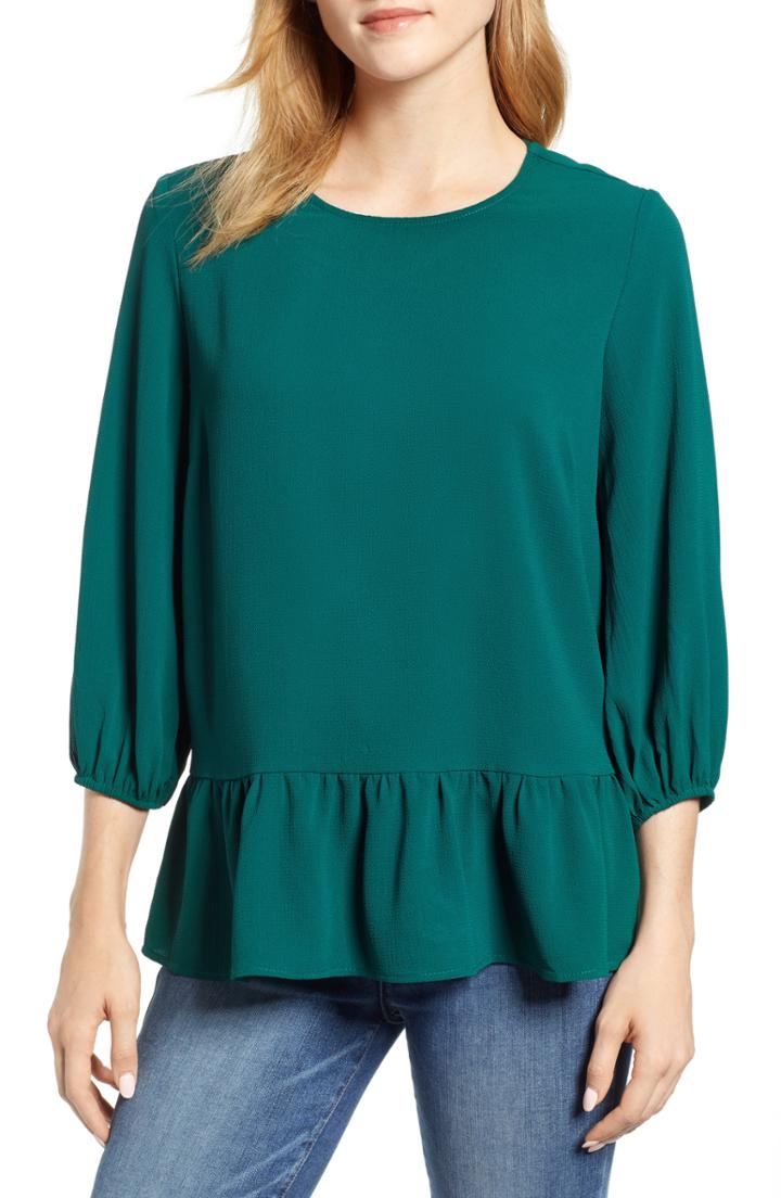 Women's & .layered Cutout Back Top - Green