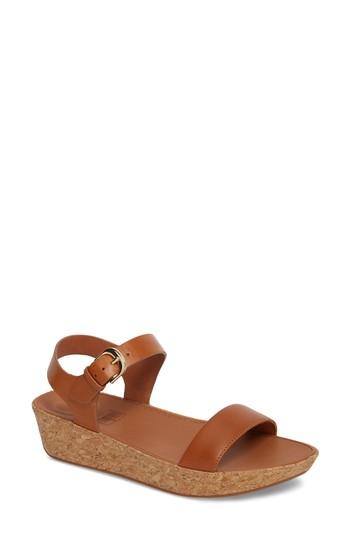 Women's Fitflop Bon Ii Platform Sandal M - Brown