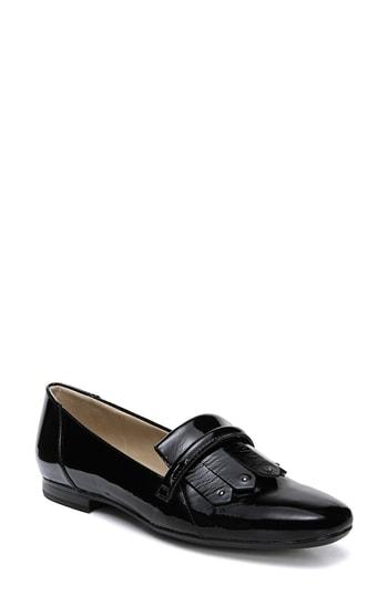 Women's Naturalizer Ellis Loafer M - Black