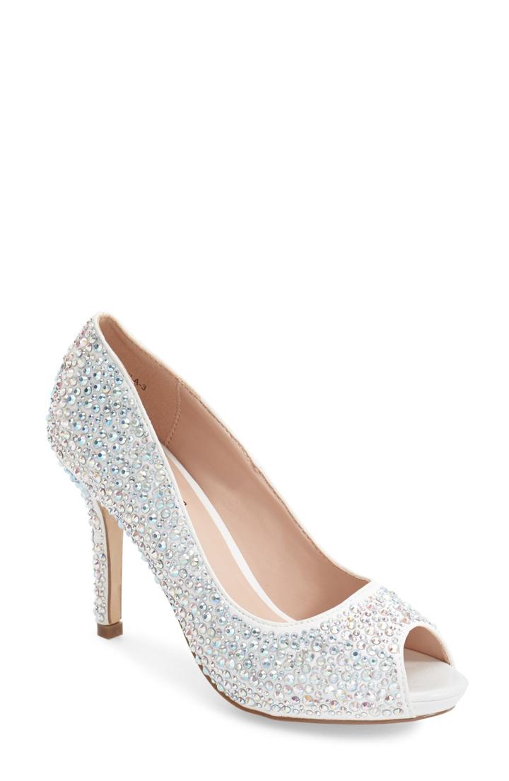 Women's Lauren Lorraine Paula 3 Peep Toe Pump M - White