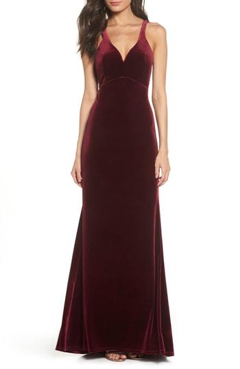 Women's Sequin Hearts Sweetheart Velvet Gown - Burgundy