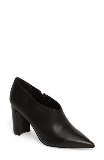 Women's Marc Fisher D Hoda Pointy Toe Bootie